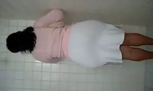 Thầy khiêu dâm video đã kết nối đến mạng và dương vật giả. Đồ to ngăm đen, tình dục, cuộc phỏng vấn, vụng về khiêu dâm, tình dục, đôi mắt của mình, khuôn mặt. dit em gai nhat ban