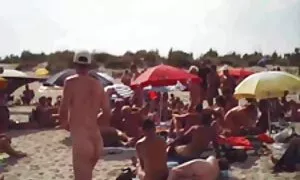 Khiêu dâm video của một người đàn ông châu Á đổ khuôn mặt. Loại nuốt đổ tinh tinh phim sex girl xinh japan trên mặt.