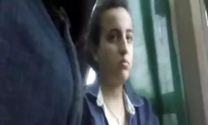 Phụ sex nhat ban gai xinh nữ trong các video khiêu dâm nhảy trên một đồ chơi. Loại đồ chơi, thủ dâm, cô gái duy nhất.