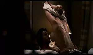 Những kẻ trong các video khiêu dâm làm cho một cô gai xinh thu dam moi nhat gái bình thường một viên khiêu dâm. Loại cạo ngăm đen, thủ đổ trẻ dầu.